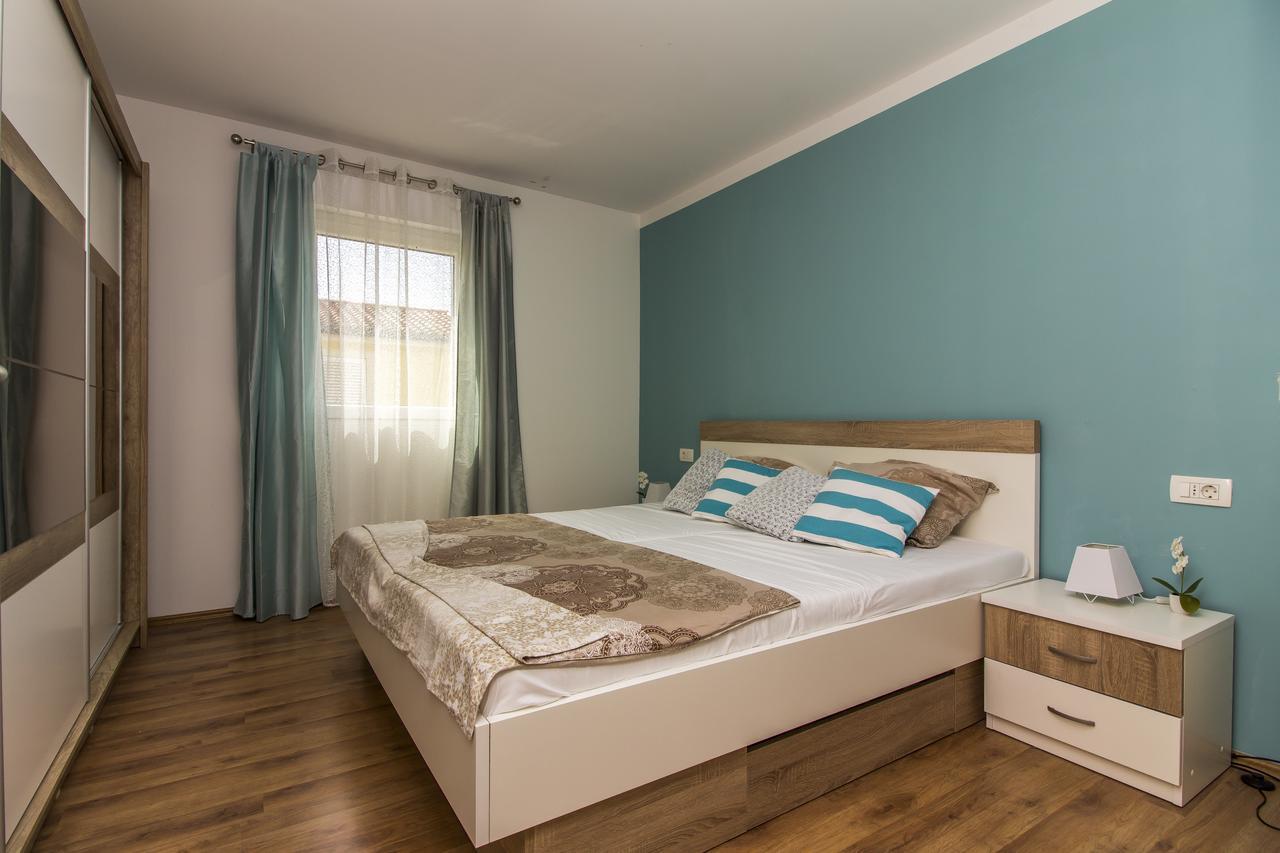 Apartamento Apartman Maxim Pula Exterior foto